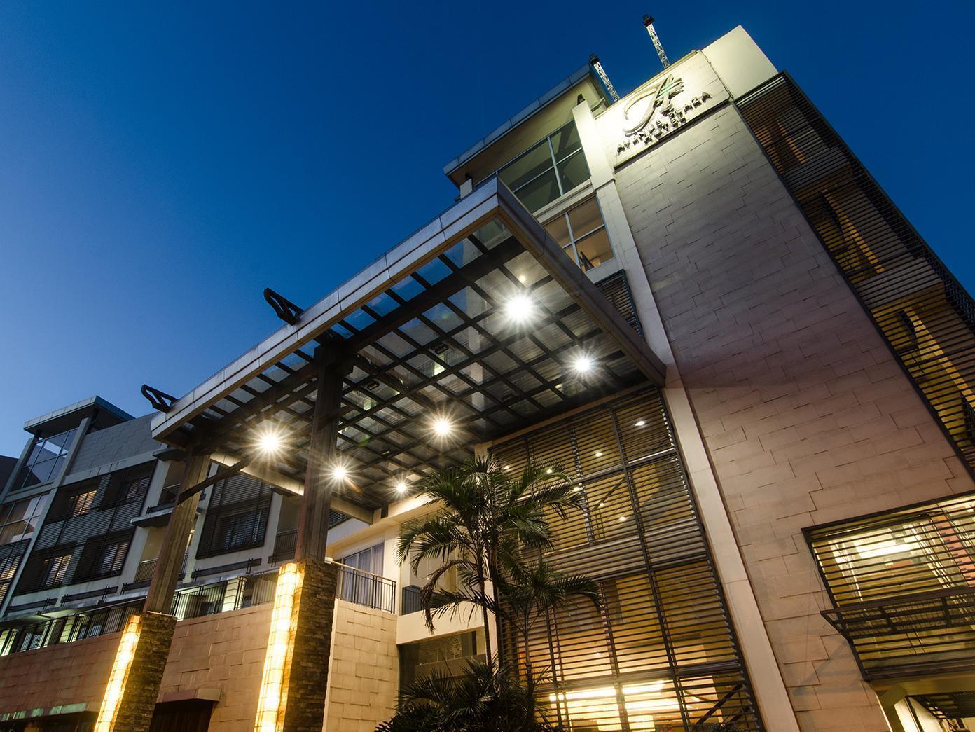 The Avenue Plaza Hotel Naga  Exterior photo