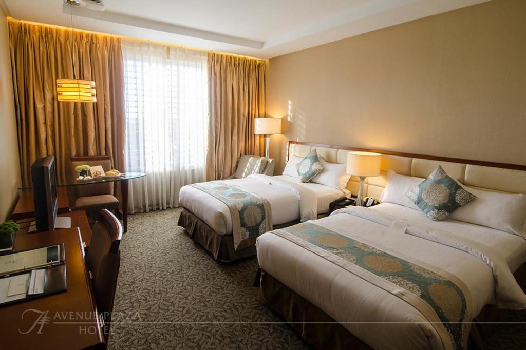 The Avenue Plaza Hotel Naga  Exterior photo